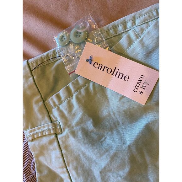 CROWN & IVY Womens Caroline Shorts Size 8 NWT - Picture 8 of 10